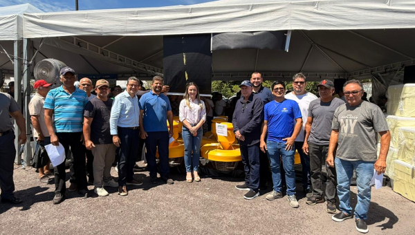 Cooperados da CAPRUC e COPAQUAM são contemplados com insumos do programa Mais Piscicultura em ação do Governo do Amazonas